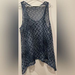 Blue fishnet top, Size XL, crochet style, in great condition. DM with inquiries.